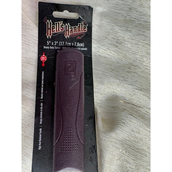 Culinary Hell's Handle Heavy Duty Turner, specifically the 5" x 3 - Picture 4 of 6